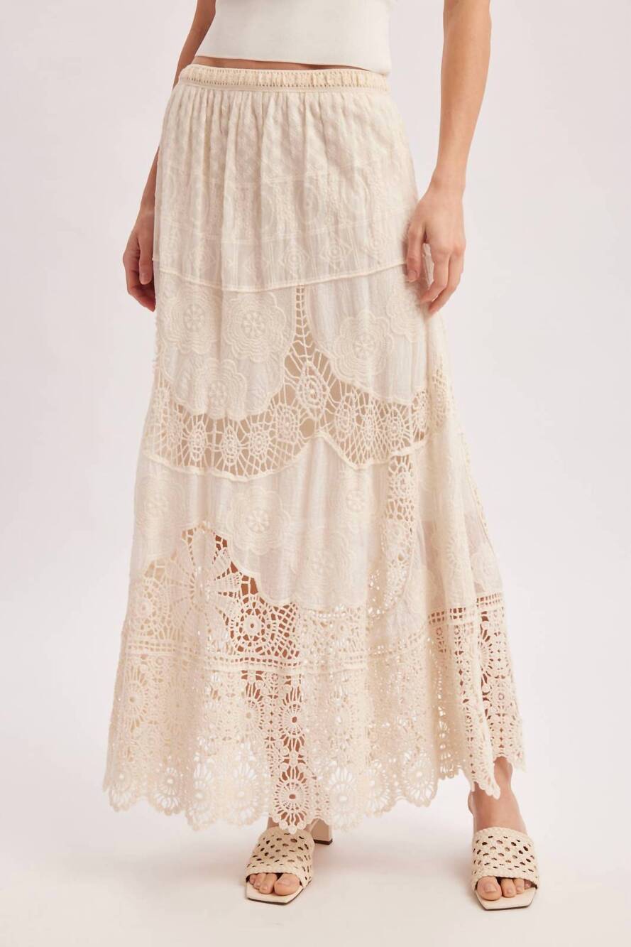 NEW BLUIVY elsa lace maxi skirt in beige